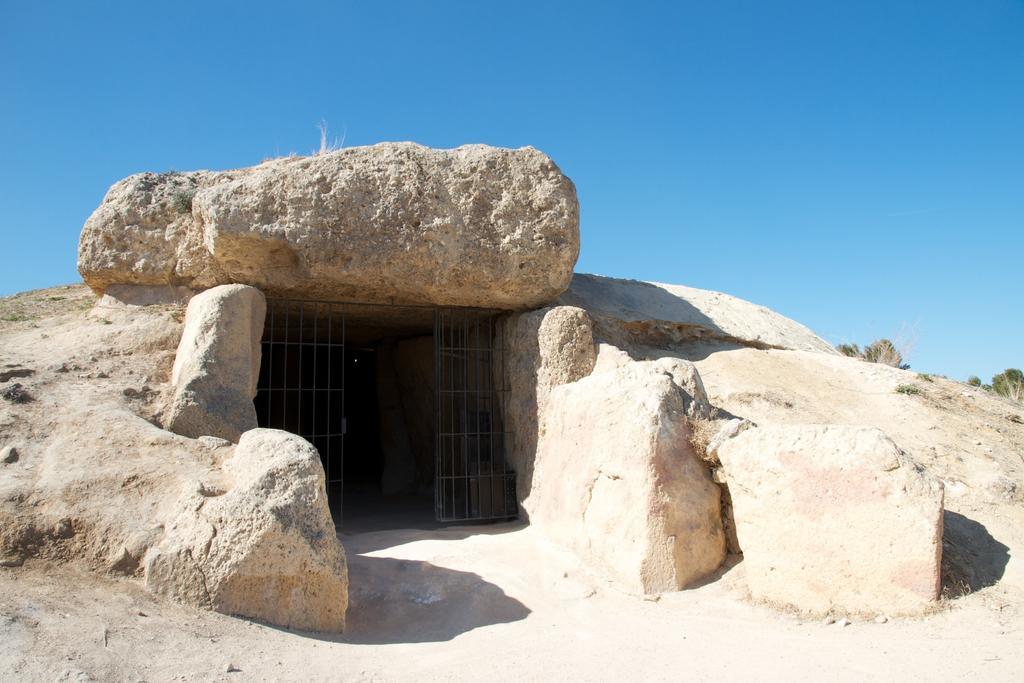 Los Dolmenes Антекера Экстерьер фото